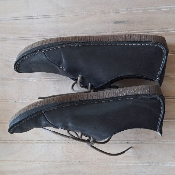 Clarks Janey Mae Blk Leather Oxford Flats  Gum Sole Lace Up Comfort Lightweight - Picture 9 of 11